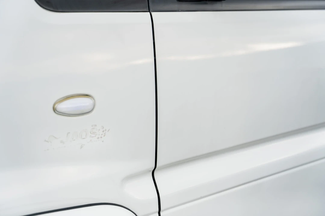 1998 Mitsubishi Delica 3rd Gen - Image 29 of 31