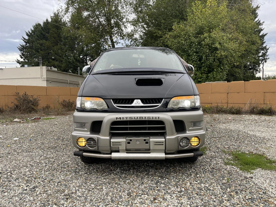 1998 Mitsubishi Delica 4th Gen - Image 16 of 31