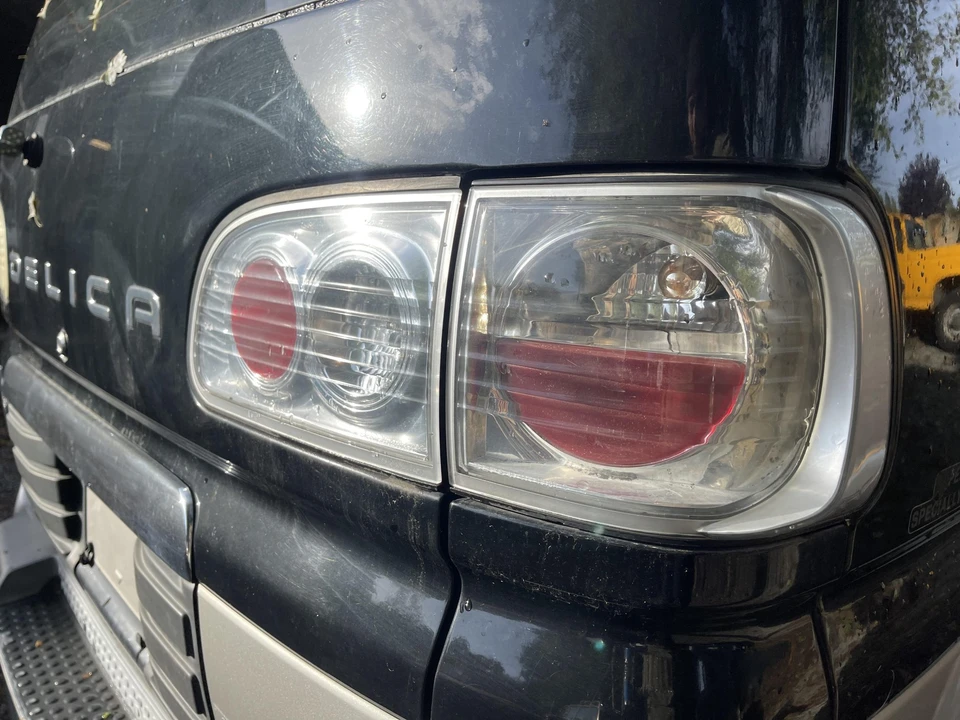 1998 Mitsubishi Delica 4th Gen - Image 27 of 31