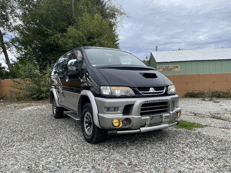 1998 Mitsubishi Delica 4th Gen - Image 15 of 31