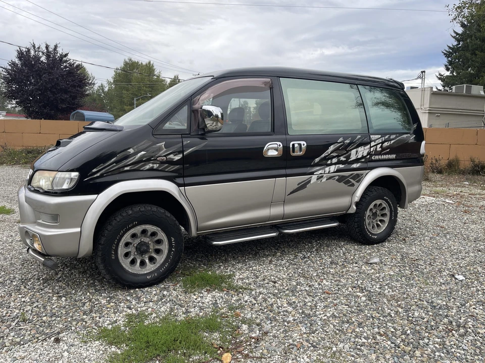 1998 Mitsubishi Delica 4th Gen - Image 5 of 31