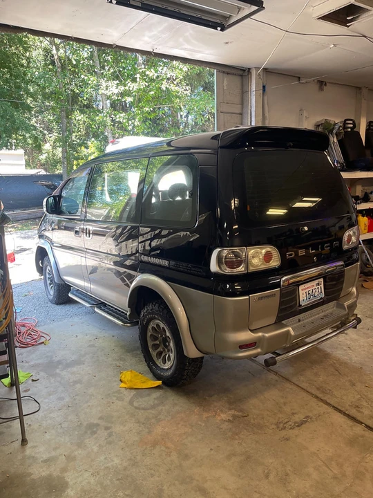 1998 Mitsubishi Delica 4th Gen - Image 18 of 31