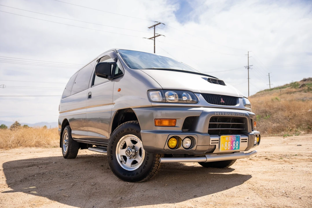1998 Mitsubishi Delica 4th Gen - Image 29 of 31