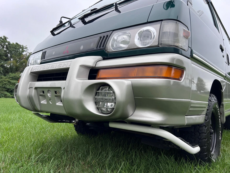 1998 Mitsubishi Delica 4th Gen - Image 25 of 31