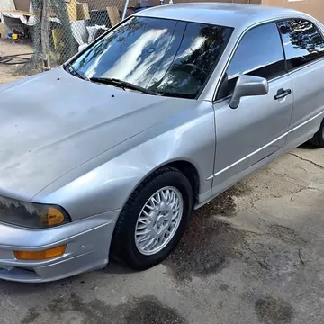 1998 Mitsubishi Diamante ES Luxury Sedan 4D