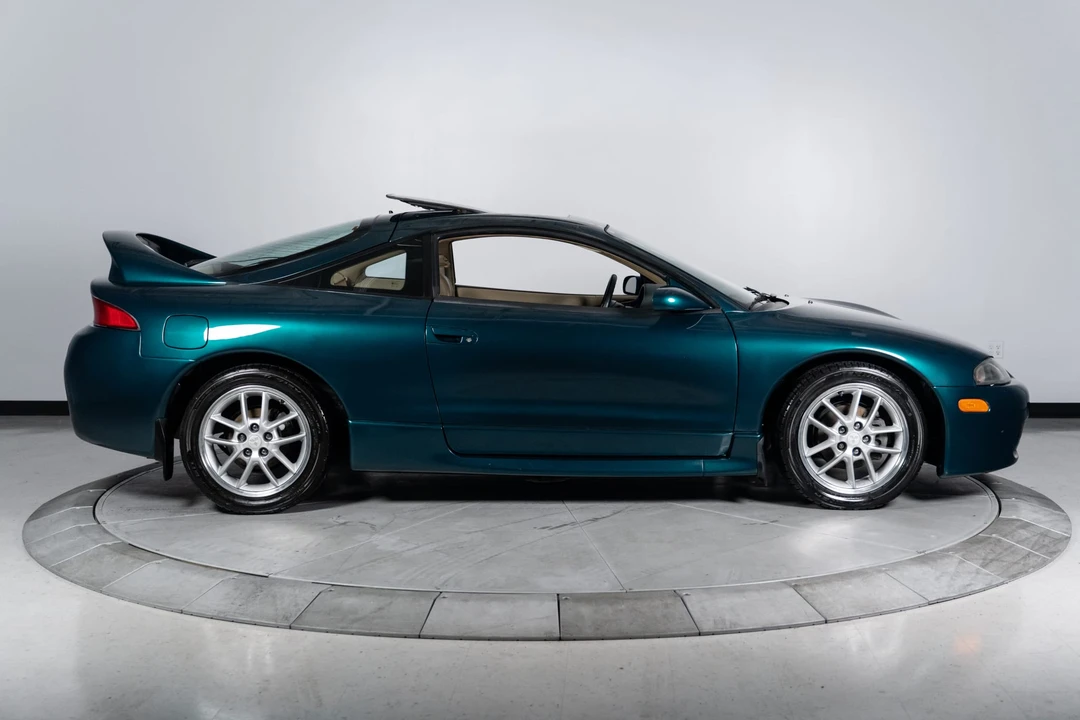 1998 Mitsubishi Eclipse 2nd Gen - Image 7 of 31
