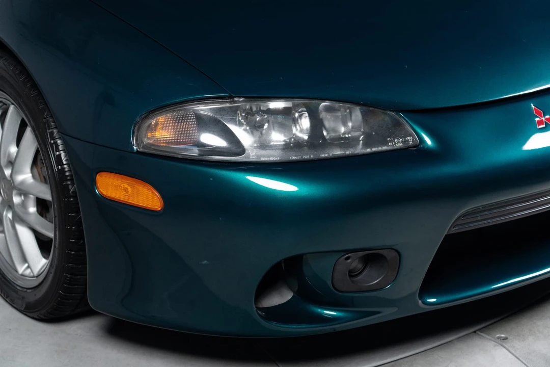 1998 Mitsubishi Eclipse 2nd Gen - Image 13 of 31