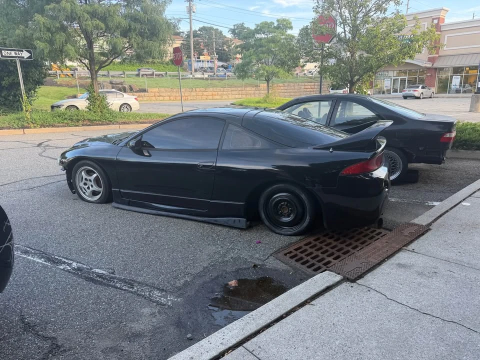 1998 Mitsubishi Eclipse 2nd Gen - Image 3 of 7