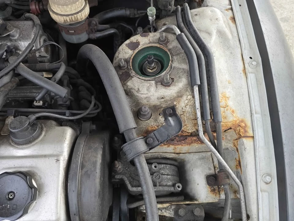 1998 Mitsubishi Eclipse 2nd Gen - Image 5 of 6
