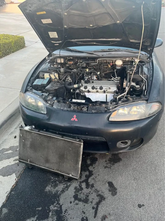 1998 Mitsubishi Eclipse 2nd Gen - Image 2 of 9