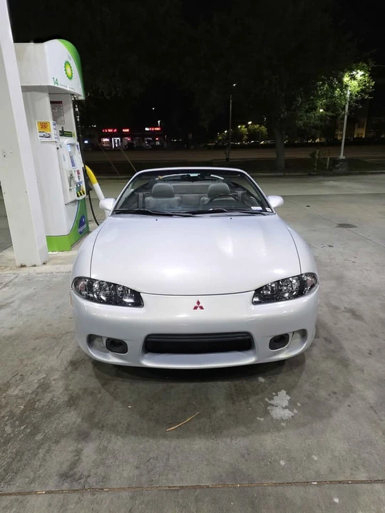 1998 Mitsubishi Eclipse 2nd Gen - Image 2 of 10