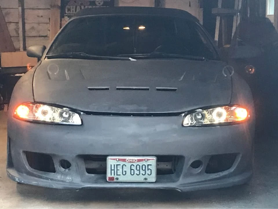 1998 Mitsubishi Eclipse 2nd Gen - Image 9 of 11