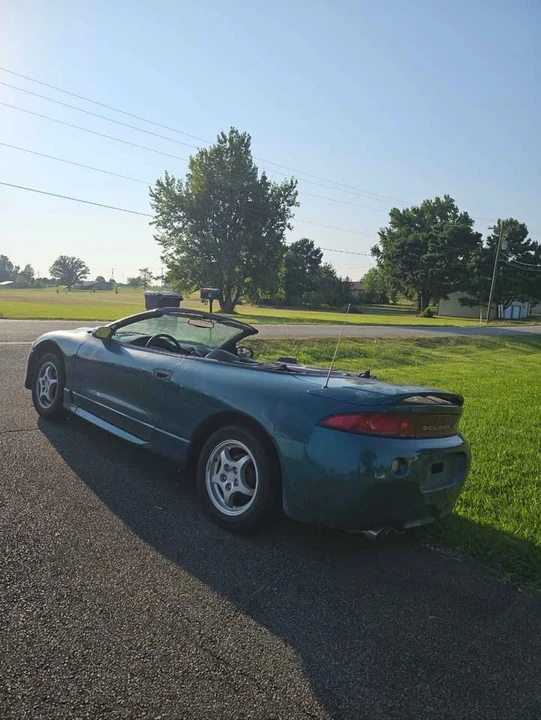 1998 Mitsubishi Eclipse 2nd Gen - Image 2 of 2