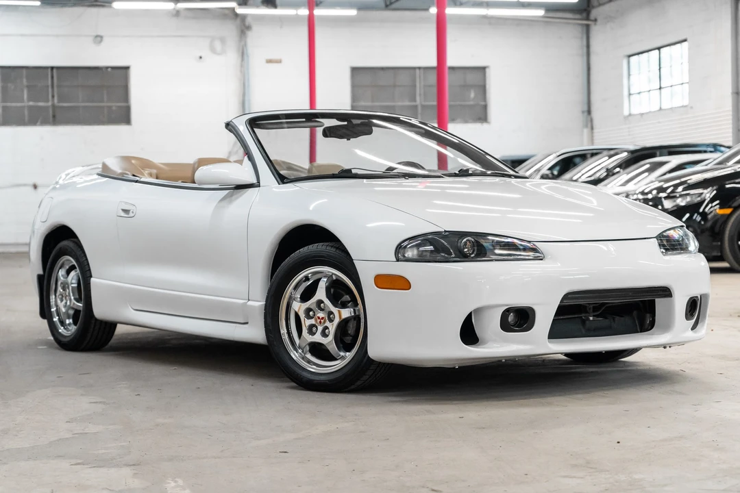 1998 Mitsubishi Eclipse 2nd Gen - Image 2 of 31