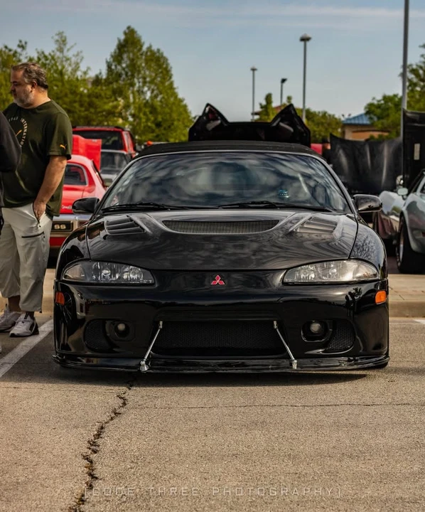 1998 Mitsubishi Eclipse 2nd Gen - Image 2 of 9