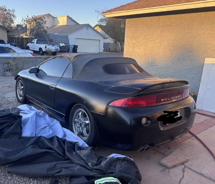 1998 Mitsubishi Eclipse 2nd Gen - Image 2 of 9