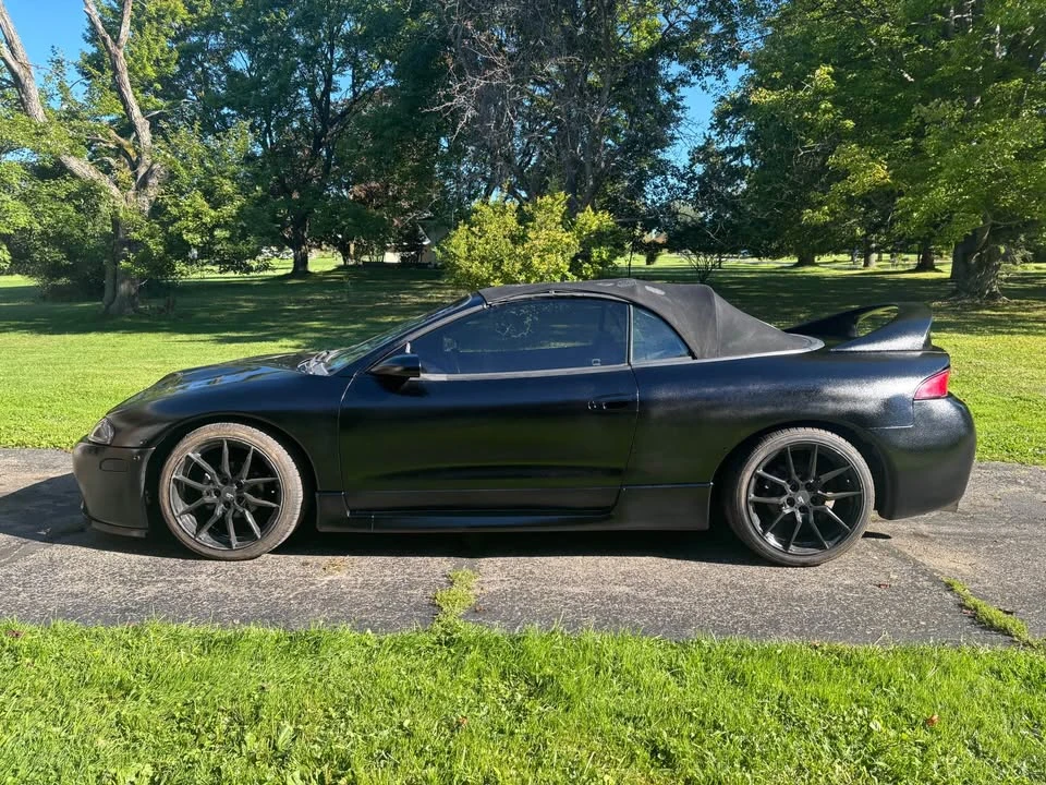1998 Mitsubishi Eclipse 2nd Gen - Image 2 of 10
