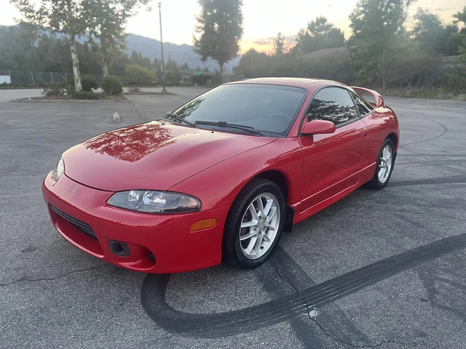 1998 Mitsubishi Eclipse 2nd Gen - Image 2 of 31