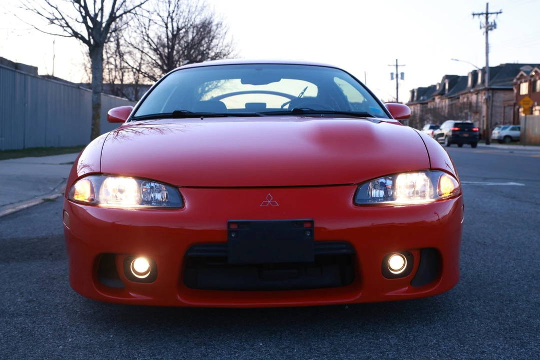 1998 Mitsubishi Eclipse 2nd Gen - Image 2 of 31