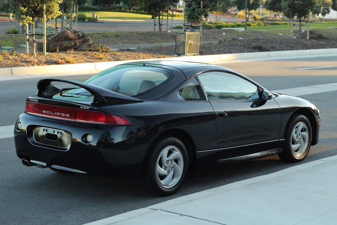 1998 Mitsubishi Eclipse 2nd Gen - Image 18 of 31