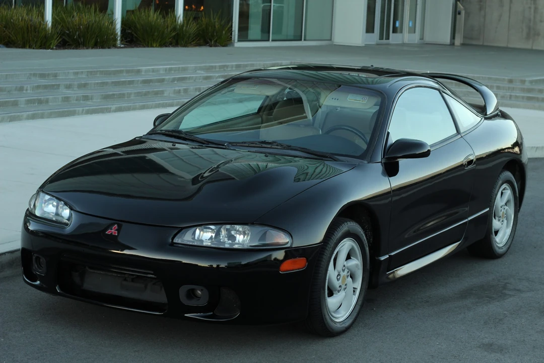 1998 Mitsubishi Eclipse 2nd Gen - Image 3 of 31