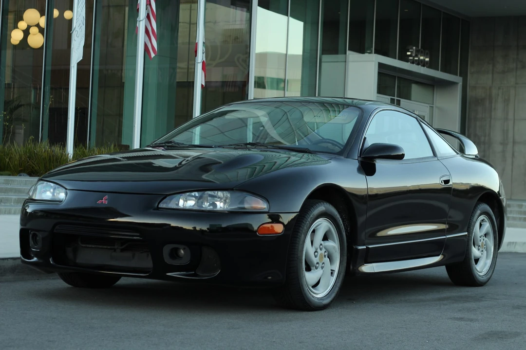 1998 Mitsubishi Eclipse 2nd Gen - Image 4 of 31
