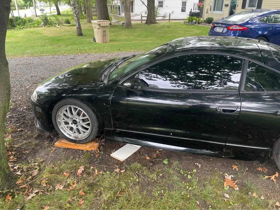 1998 Mitsubishi Eclipse 2nd Gen - Image 4 of 15