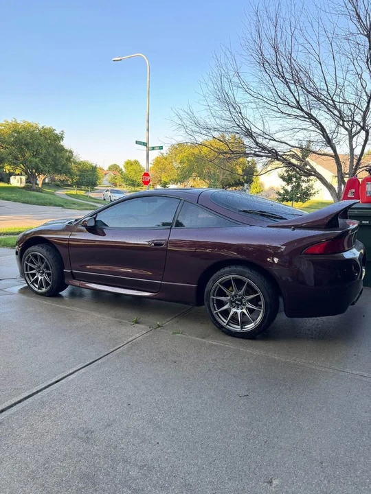 1998 Mitsubishi Eclipse 2nd Gen - Image 2 of 20