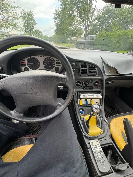 1998 Mitsubishi Eclipse 2nd Gen - Image 6 of 9