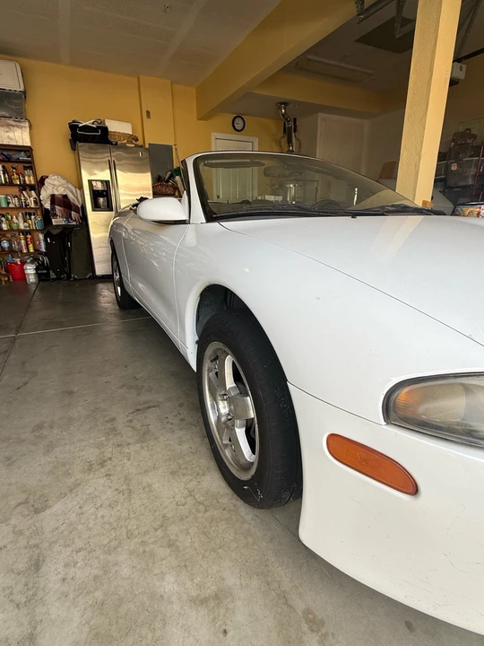 1998 Mitsubishi Eclipse 2nd Gen - Image 2 of 20