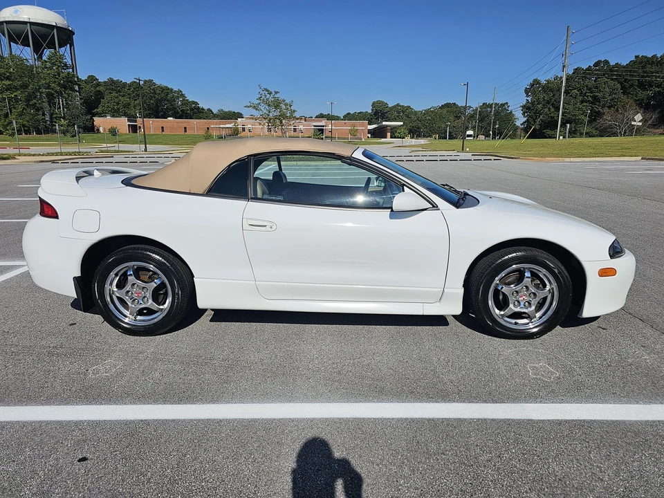 1998 Mitsubishi Eclipse 2nd Gen - Image 11 of 31