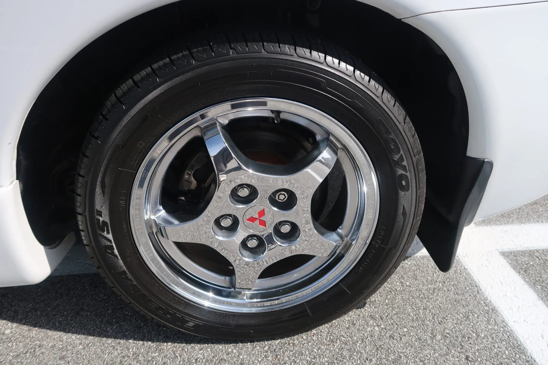 1998 Mitsubishi Eclipse 2nd Gen - Image 24 of 31