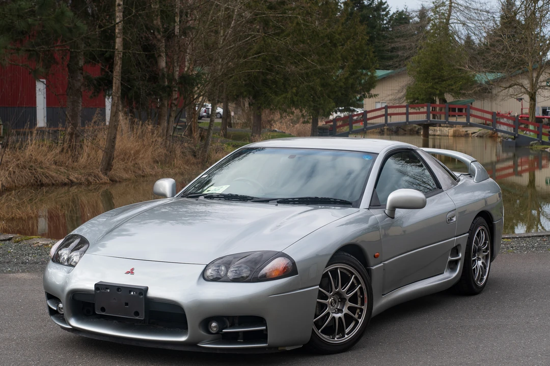 1998 Mitsubishi 3000GT Series 3 - Image 2 of 31