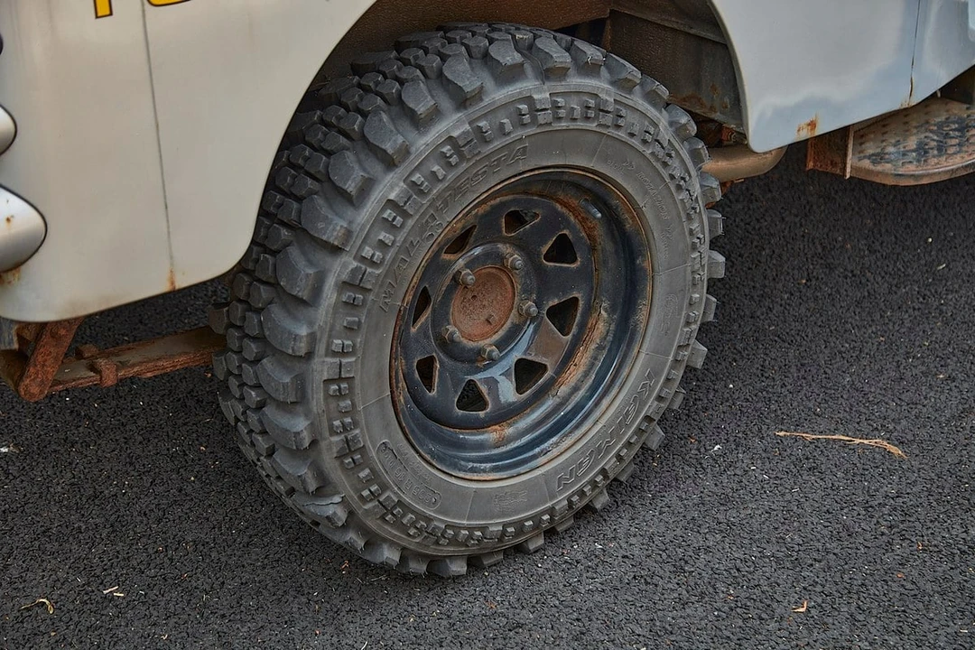 1998 Mitsubishi Minicab 5th Gen - Image 13 of 30