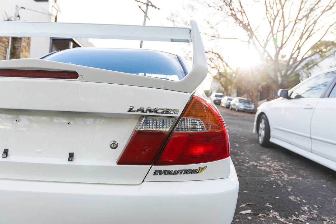 1998 Mitsubishi Lancer Evolution V 6th Gen - Image 26 of 31