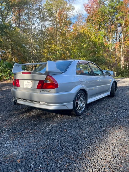 1998 Mitsubishi Lancer Evolution V 6th Gen - Image 5 of 16
