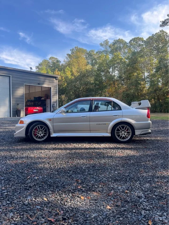 1998 Mitsubishi Lancer Evolution V 6th Gen - Image 8 of 16