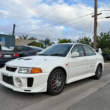 1998 Mitsubishi Lancer Evolution GSR Sedan 4D