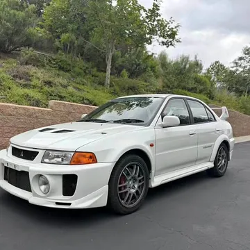 1998 Mitsubishi Lancer Evolution V GSR Sedan 4D