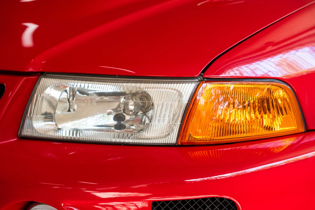 1998 Mitsubishi Lancer Evolution V 6th Gen - Image 20 of 31