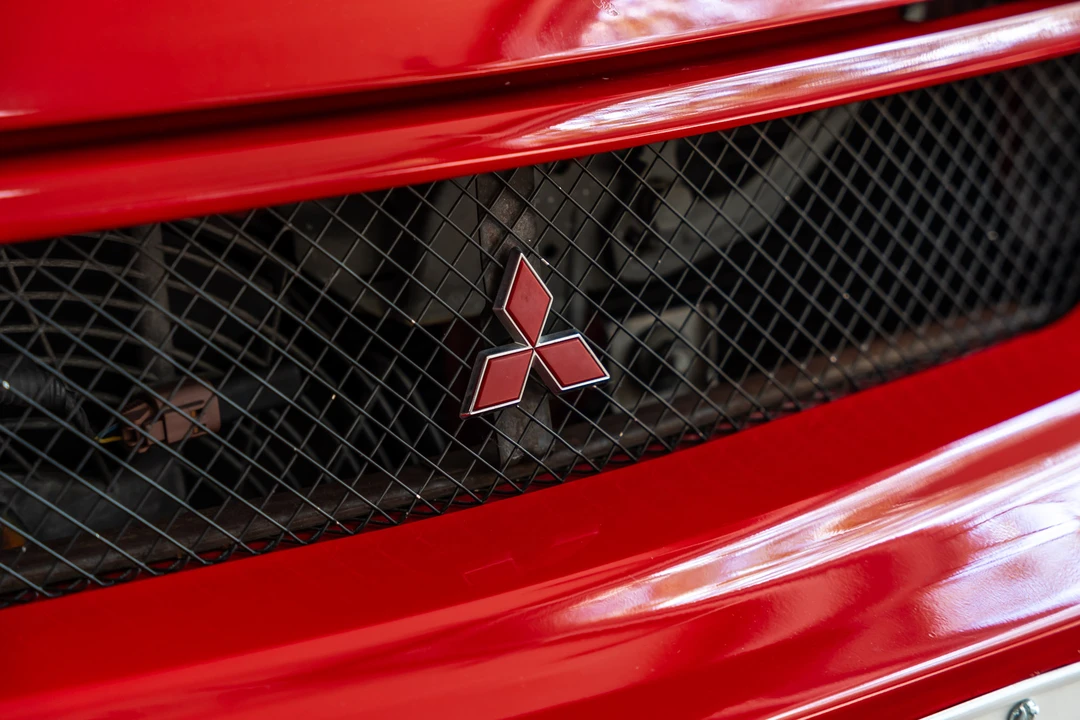 1998 Mitsubishi Lancer Evolution V 6th Gen - Image 27 of 31