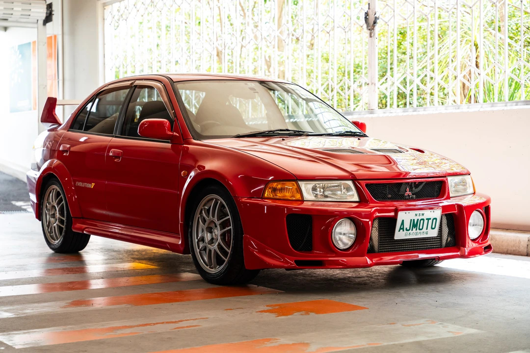 1998 Mitsubishi Lancer Evolution V 6th Gen - Image 4 of 31