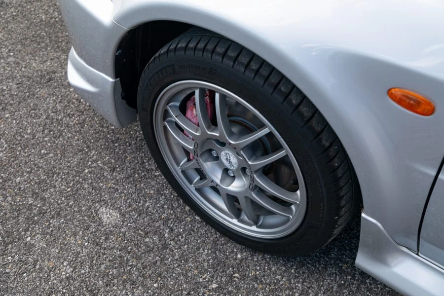 1998 Mitsubishi Lancer Evolution V 6th Gen - Image 19 of 31