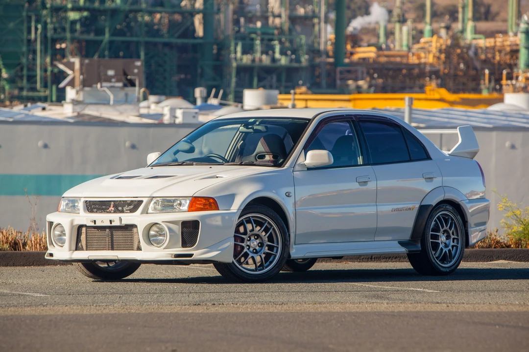 1998 Mitsubishi Lancer Evolution V 6th Gen - Image 7 of 31