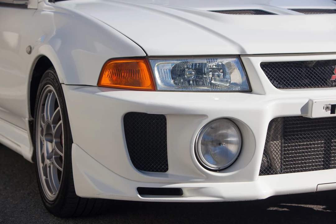 1998 Mitsubishi Lancer Evolution V 6th Gen - Image 22 of 31