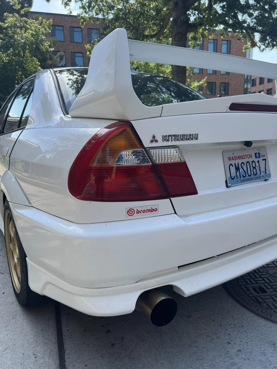 1998 Mitsubishi Lancer Evolution V 6th Gen - Image 20 of 31