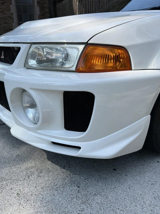 1998 Mitsubishi Lancer Evolution V 6th Gen - Image 16 of 31
