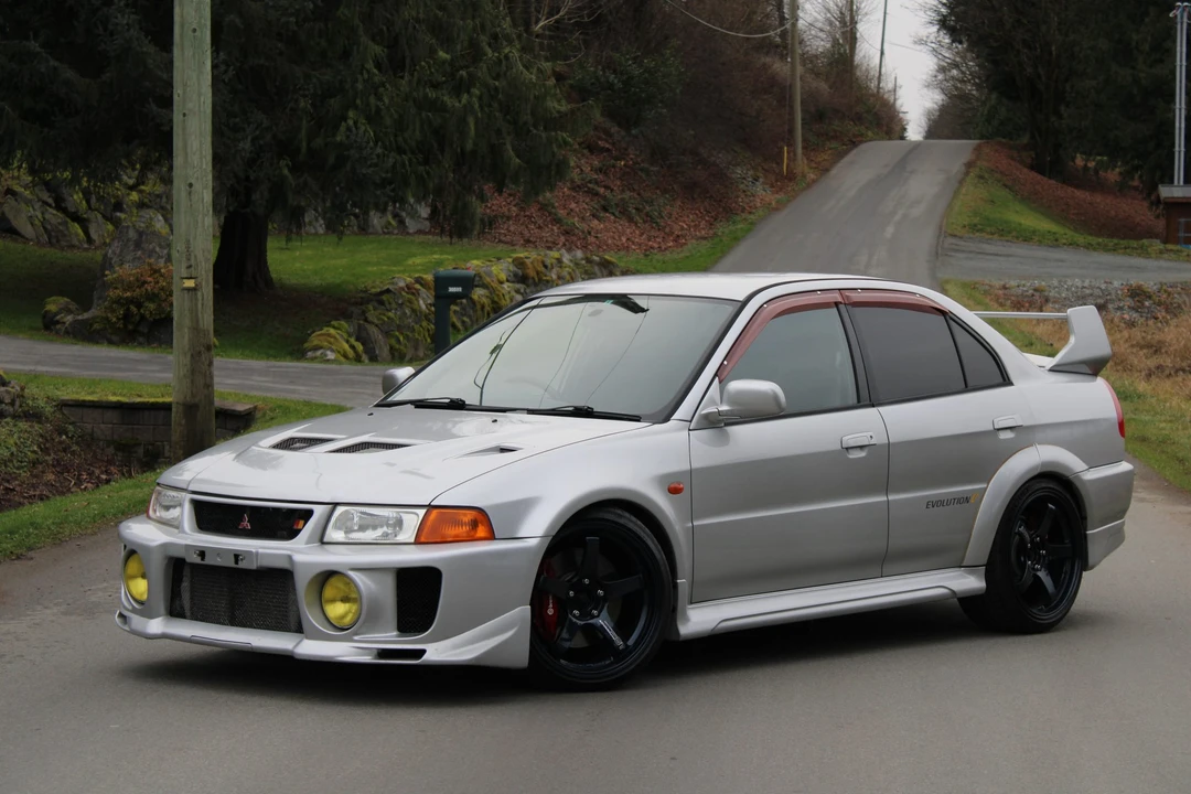 1998 Mitsubishi Lancer Evolution V 6th Gen - Image 8 of 31