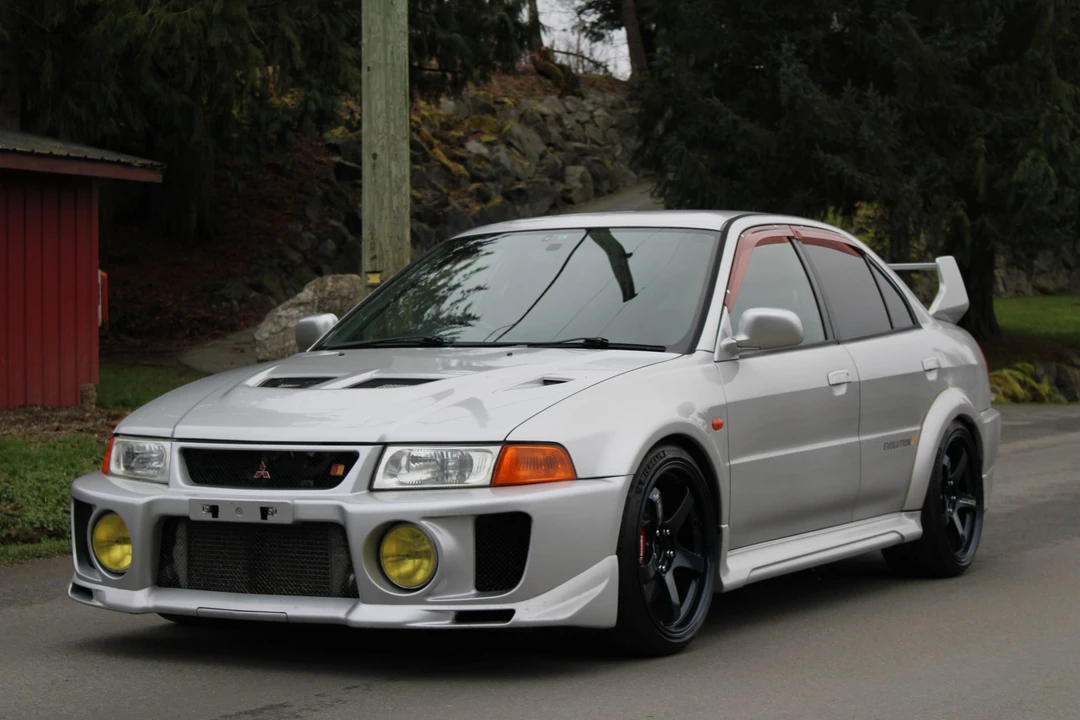 1998 Mitsubishi Lancer Evolution V 6th Gen - Image 7 of 31
