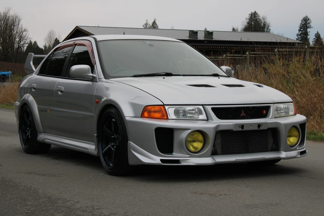 1998 Mitsubishi Lancer Evolution V 6th Gen - Image 5 of 31
